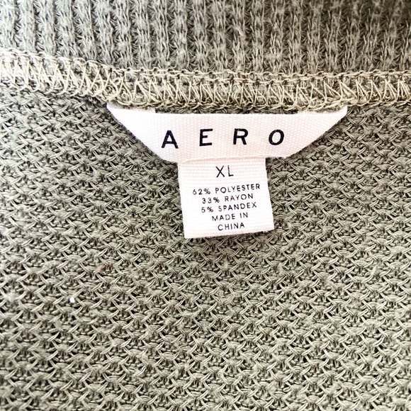 Aeropostale Button Down Sweater/Cardigan - Picture 3 of 4